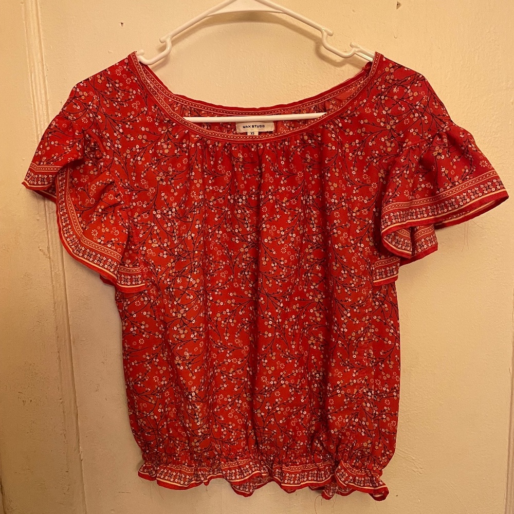 Floral Ruffle Sleeve Cropped Blouse